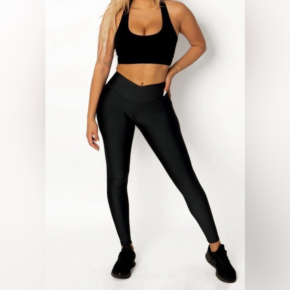 NWT OBSESSION leggings